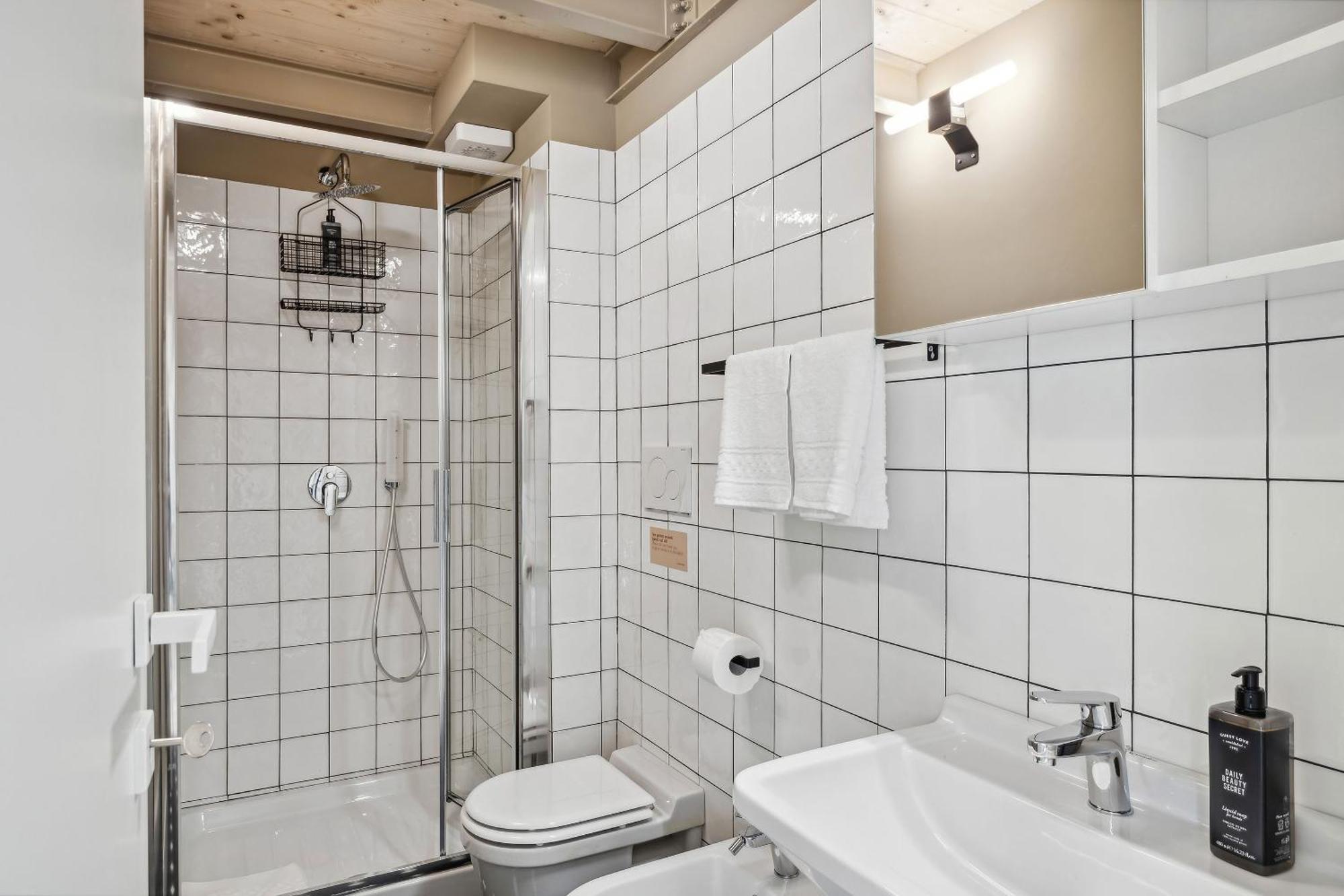 Limehome Rome Via Fortebraccio Zimmer foto